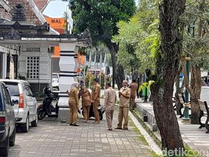Situasi Mencekam di Karawang hingga Sumedang Usai Gempa Cianjur M 5,6
