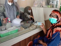 Bermodal KTP, Dewi Rasakan Mudahnya Berobat Gunakan JKN