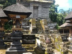 Sejarah Pura Mengening Gianyar, Bali