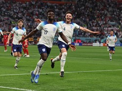 Cara Nonton Live Streaming Piala Dunia 2022 Inggris Vs Amerika Serikat di HP