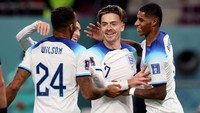 Grealish! Inggris mencetak gol keenamnya pada menit ke-90. Dari serangan cepat, Callum Wilson menusuk di kanan dan melepaskan umpan silang yang disontek Jack Grealish ke dalam gawang dari tengah kotak penalti.