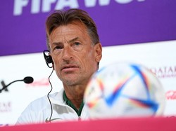 Viral Pelatih Arab Saudi Setop Sesi Jumpa Pers Saat Azan Berkumandang