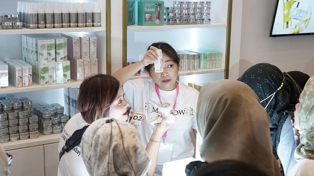 Booth MS GLOW Dipenuhi Para Beauty Enthusiast di Medan x Beauty 2022