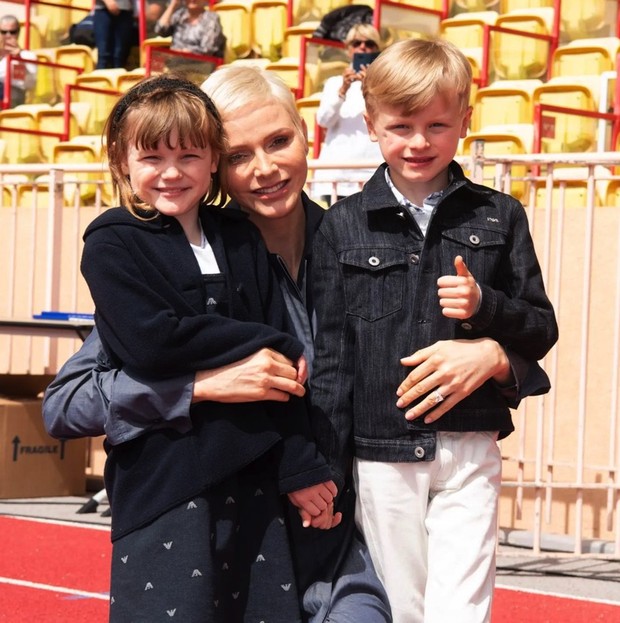 Gaya Kasual Pangeran Jacques Honore Rainier Pangeran Jacques Honore Rainier