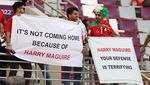 Duh, Harry Maguire Kena Olok-olok di Tribun