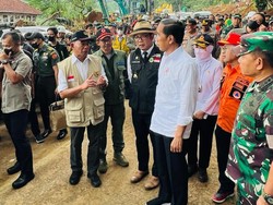 Arahan Lengkap Jokowi ke Menteri-BNPB soal Penanganan Gempa Cianjur