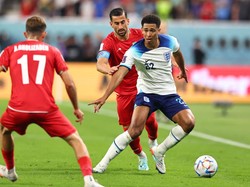 Bellingham juga lakukan 97 persen umpan sukses dan 13 umpan terbanyak ke sepertiga akhir lapangan (Getty Images)