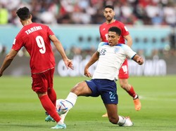 Squawka melansir, Jude Bellingham catatkan sembilan kali menangi posisi, tujuh kali menangi duel, 113 sentuhan,dan tiga tekel sukses (Getty Images)
