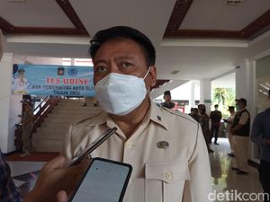Kasus Harian COVID-19 di Kota Blitar Merangkak Naik Kasus Harian COVID-19 di Kota Blitar Merangkak Naik