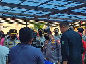 Kapolri Kunjungi RSUD Cianjur, Pastikan Penanganan Pasien Berjalan Baik