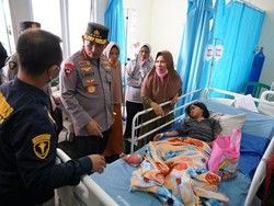 Banyak Korban Gempa Cianjur Alami Patah Tulang, Kapolri Kirim Dokter Tambahan
