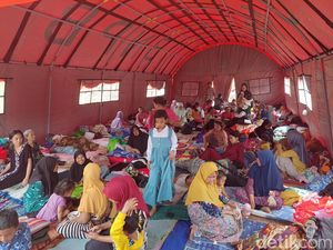 Warga Cianjur Tinggalkan Rumah Usai Gempa, Polisi Berlakukan Patroli Warga Cianjur Tinggalkan Rumah Usai Gempa, Polisi Berlakukan Patroli