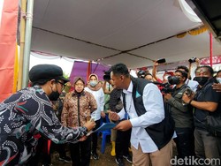 Mensos Risma Resmikan Instalasi Air yang Bisa Langsung Diminum di Ponjong