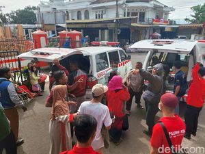 Sebagian Korban Gempa Cianjur Mulai Dipulangkan dari RS Sayang Sebagian Korban Gempa Cianjur Mulai Dipulangkan dari RS Sayang