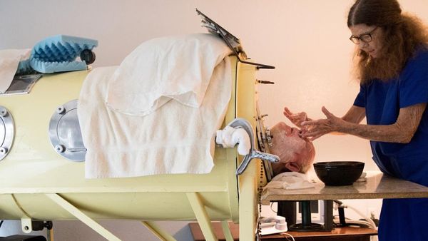 Potret Manusia Terakhir yang Hidup dalam Paru-paru Besi Gegara Polio