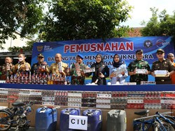 Bea Cukai Surakarta Musnahkan 3 Juta Batang Rokok Ilegal