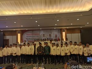 Menag Yaqut Kukuhkan Pengurus Bakomubin 2022-2027, Ngabalin Jadi Ketum Menag Yaqut Kukuhkan Pengurus Bakomubin 2022-2027, Ngabalin Jadi Ketum