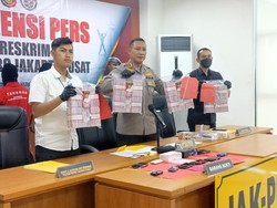 Polisi Bongkar Penipuan Kedok Uang Palsu di Jakpus, 2 Orang Ditangkap