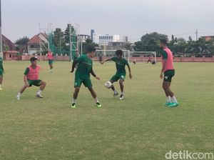 Melihat 2 Pemain Asing Jalani Uji Coba di Persebaya Melihat 2 Pemain Asing Jalani Uji Coba di Persebaya