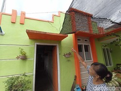 Plengsengan Kota Blitar yang Tak Juga Diperbaiki Ambrol, Rumah Warga Rusak