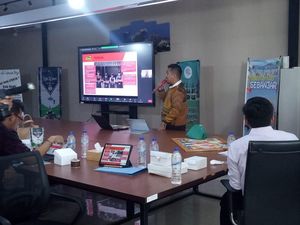 Sambal Kapten-Sei Opa Rote Dipertemukan dengan Investor di Labuan Bajo Sambal Kapten-Sei Opa Rote Dipertemukan dengan Investor di Labuan Bajo