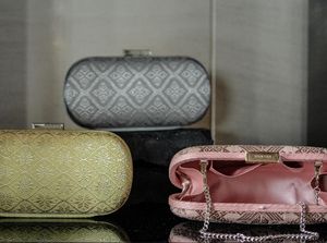 Warna-warni Tas Pesta dari Songket yang Tampil di Pameran G20