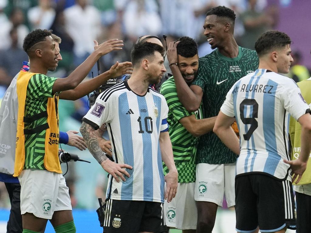Pelatih Arab Saudi: Argentina Kurang Bergairah