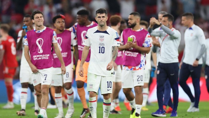 Amerika Serikat dan Wales harus puas berbagi angka di laga pertamanya di Piala Dunia 2022. Menyusul hasil sama kuat dengan skor akhir 1-1.