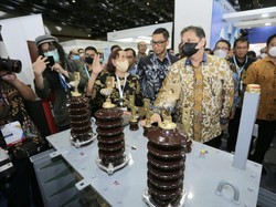 Airlangga Dukung PLN Terus Serap Produk Dalam Negeri