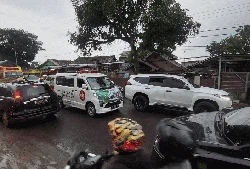 Kesaksian Pedagang Cianjur: Ambulans Melintas Hampir Tiap Menit