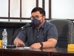 Bupati Kediri Beri Bantuan Alat Bantu Mobilitas ke Disabilitas