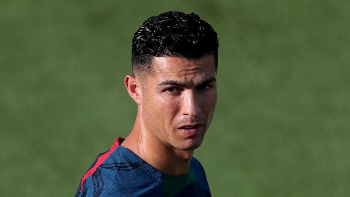 Portugals forward Cristiano Ronaldo attends a training session at Cidade do Futebol training camp in Oeiras, Portugal, on September 20, 2022. Portugals football team started on Tuesday the preparation for the upcoming UEFA Nations League matches against Czech Republic and Spain. (Photo by Pedro Fiúza/NurPhoto via Getty Images)