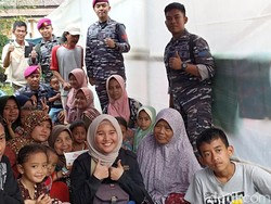 CT ARSA, berbuatbaik.id dan TNI AL Salurkan Bantuan untuk Korban Gempa Cianjur