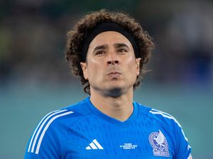 Guillermo Ochoa: Kryptonite Para Striker Top Dunia Guillermo Ochoa: Kryptonite Para Striker Top Dunia