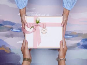 8 Rekomendasi Kado untuk Guru 8 Rekomendasi Kado untuk Guru