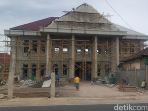Duh! Proyek 2 Kantor Kecamatan di Klaten Senilai Miliaran Molor