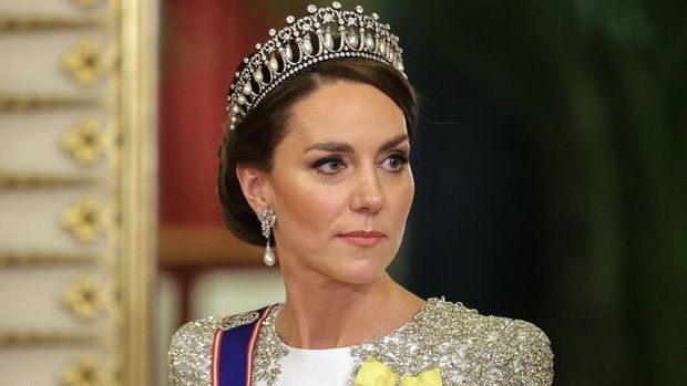 Kate Middleton sebagai Princess of Wales menjamu Presiden Afrika Selatan Cyril Ramaphosa di Istana Buckingham, London, Inggris, pada Selasa (22/11/2022).