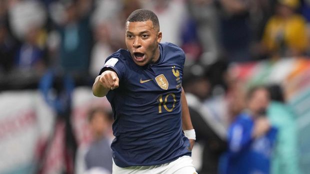AL WAKRAH, QATAR - NOVEMBER 22: Kylian Mbappe of France celebrates scoring his teams third goal during the FIFA World Cup Qatar 2022 Group D match between France and Australia at Al Janoub Stadium on November 22, 2022 in Al Wakrah, Qatar. (Photo by Ulrik Pedersen/DeFodi Images via Getty Images)