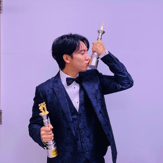 Lee Seung Gi / Foto : instagram.com/leeseunggi.official/ Lee Seung Gi / Foto : instagram.com/leeseunggi.official/