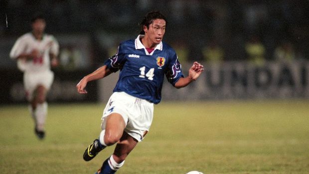 JOHOR BAHRU, MALAYSIA - NOVEMBER 16: Masayuki Okano of Japan in action during the FIFA World Cup France Asian Play-Off match between Japan and Iran at the Larkin Stadium on November 16, 1997 in Johor Bahru, Malaysia. (Photo by Etsuo Hara/Getty Images)