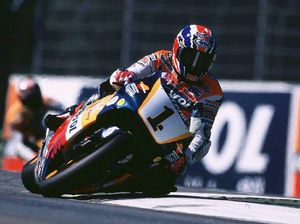 Legenda MotoGP Kecewa Berat dengan Tim Pabrikan Honda Legenda MotoGP Kecewa Berat dengan Tim Pabrikan Honda