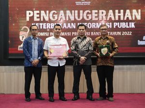 Pemkot Tangsel Raih Predikat Badan Publik Informatif 2022