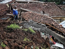 Kisah Santri Bertahan di Ruang Sempit Segitiga Saat Gempa Cianjur