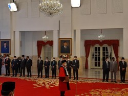 Respons Istana Soal Pencopotan Guru Besar Unhas Aswanto Jadi Hakim MK