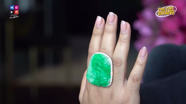 Penuh Berlian, Ivan Gunawan Dapat Cincin Rp1 M dari Titiek Puspa