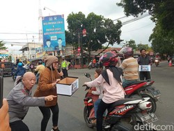 Kala Pelantun Juragan Empang Ngamen untuk Bantu Warga Cianjur