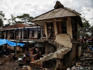 Potret Santri yang Bertahan-Berbenah di Ponpes Darul Huda Cianjur