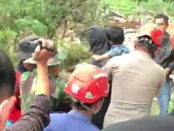 Jabar Hari Ini: Bocah Cianjur Bertahan 3 Hari di Reruntuhan Gempa