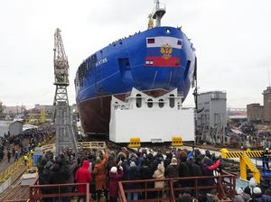 Penampakan Kapal Pemecah Es Bertenaga Nuklir Milik Rusia