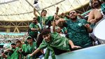 Suka Cita Suporter Arab Saudi Usai Taklukkan Argentina